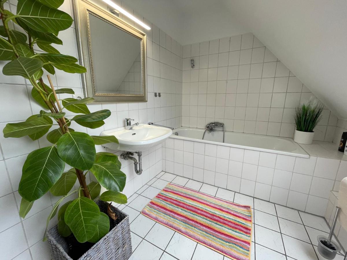 Appartement Mit Zwei Schlafzimmern Borgholzhausen Екстериор снимка